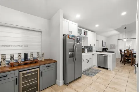 9261 SW 208th Terrace Cutler Bay FL 33189