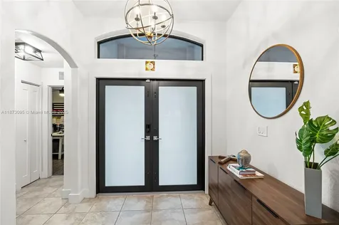 9261 SW 208th Terrace Cutler Bay FL 33189