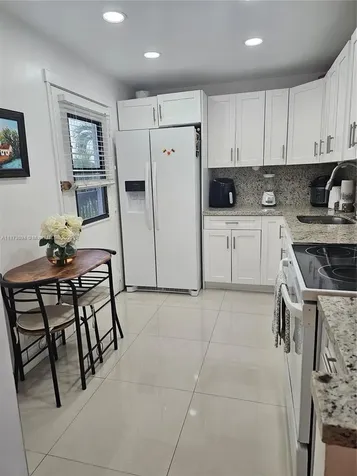 20400 W Country Club Drive Aventura FL 33180