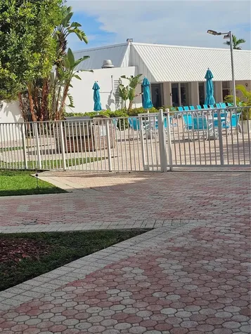 20400 W Country Club Drive Aventura FL 33180