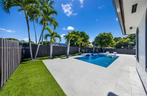 13215 SW 53rd Street Miami FL 33175