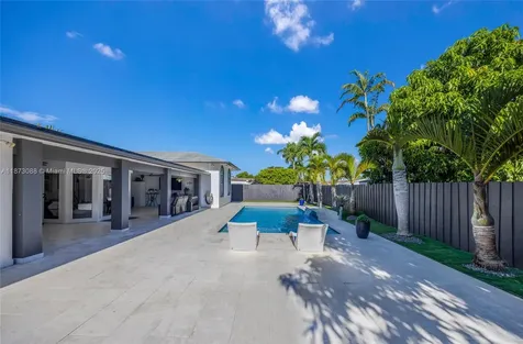 13215 SW 53rd Street Miami FL 33175