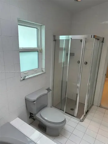 6061 NW 198th Terrace Miami FL 33015