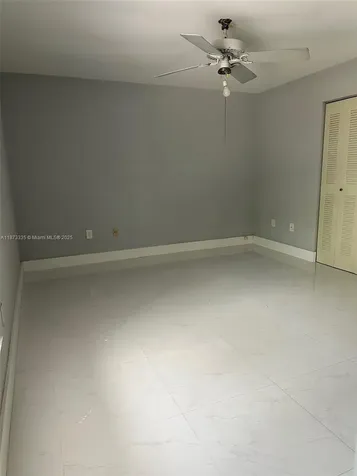 6061 NW 198th Terrace Miami FL 33015