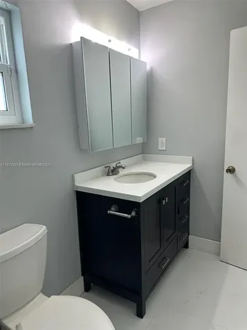 6061 NW 198th Terrace Miami FL 33015