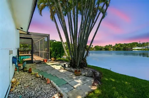 16561 Royal Poinciana Drive Weston FL 33326