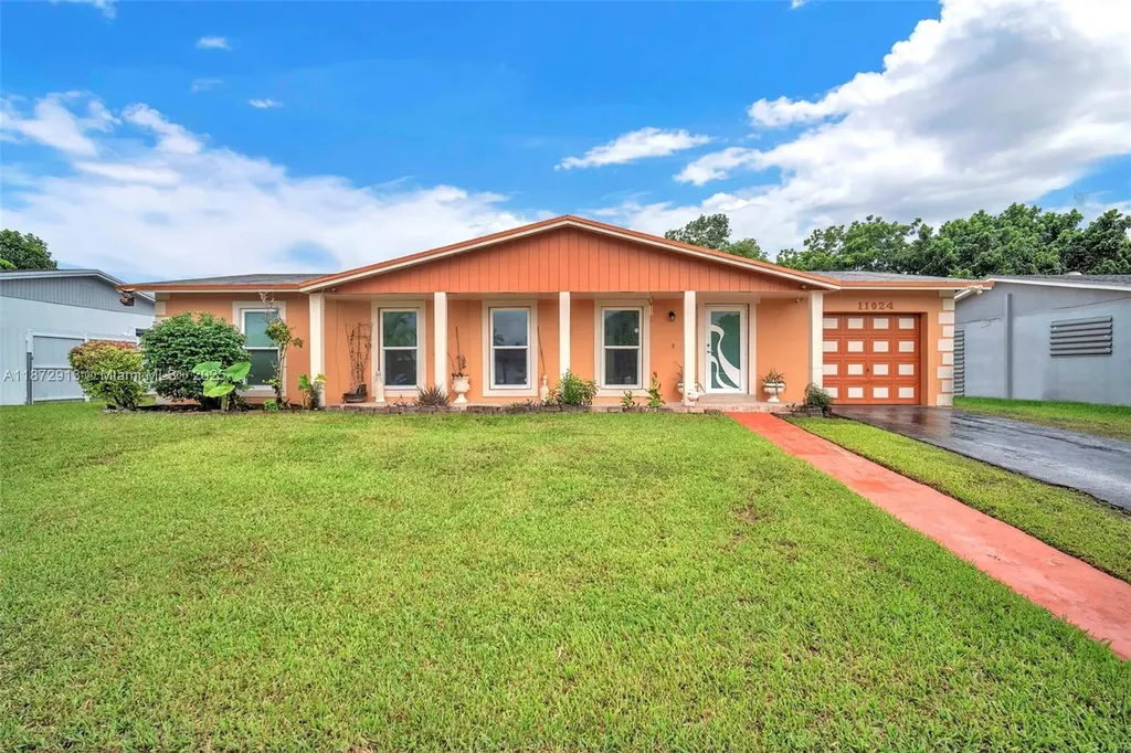 11024 SW 157th Terrace Miami FL 33157