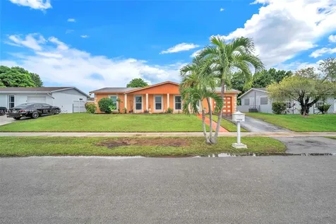 11024 SW 157th Terrace Miami FL 33157