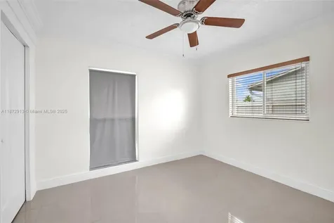11024 SW 157th Terrace Miami FL 33157