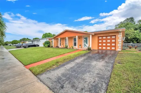11024 SW 157th Terrace Miami FL 33157
