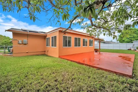 11024 SW 157th Terrace Miami FL 33157