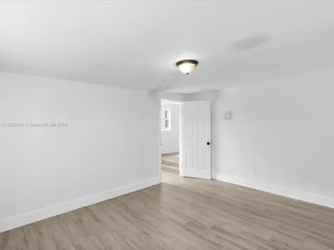 5365 SW 97th Court Miami FL 33165