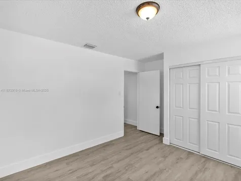5365 SW 97th Court Miami FL 33165