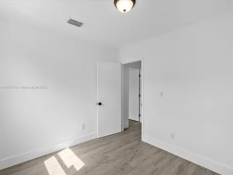 5365 SW 97th Court Miami FL 33165