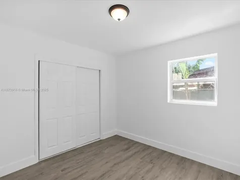 5365 SW 97th Court Miami FL 33165