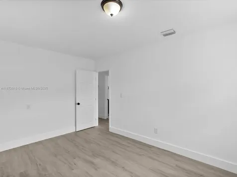 5365 SW 97th Court Miami FL 33165