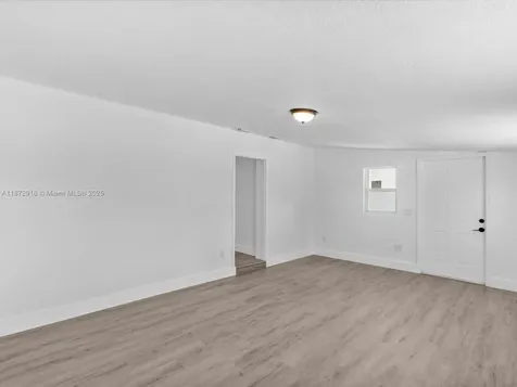 5365 SW 97th Court Miami FL 33165