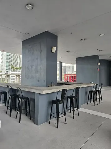 690 SW 1st Court Miami FL 33130