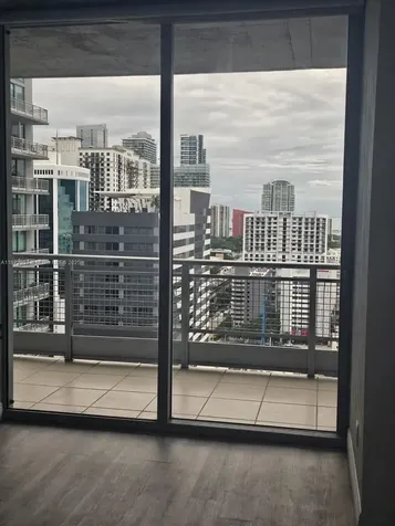 690 SW 1st Court Miami FL 33130