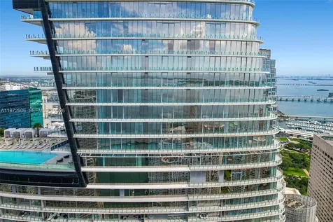 300 Biscayne Blvd Way Miami FL 33131