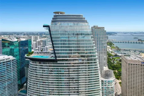 300 Biscayne Blvd Way Miami FL 33131