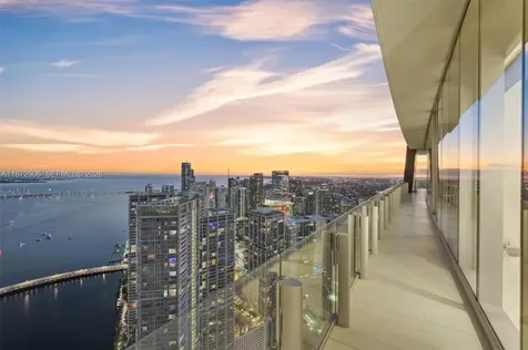 300 Biscayne Blvd Way Miami FL 33131