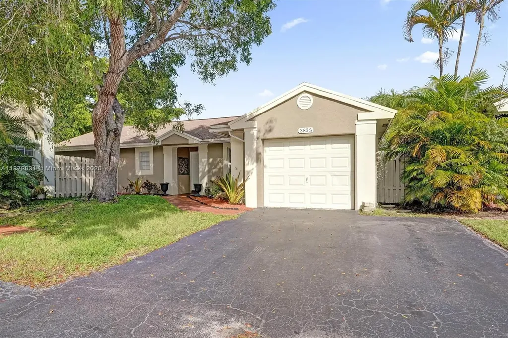3833 NW 107th Way Sunrise FL 33351
