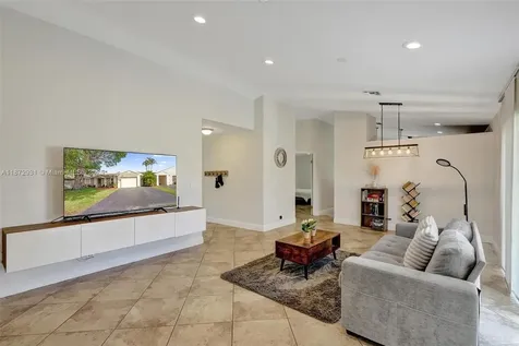 3833 NW 107th Way Sunrise FL 33351