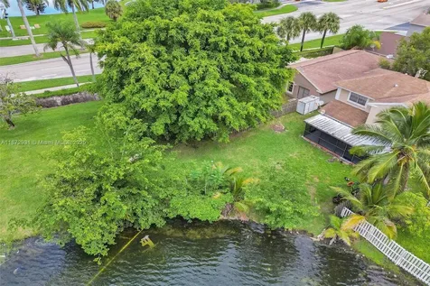 3833 NW 107th Way Sunrise FL 33351