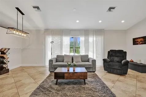 3833 NW 107th Way Sunrise FL 33351