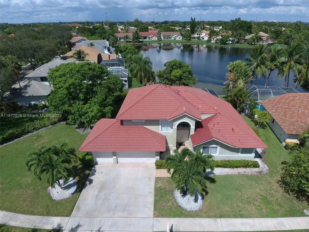 1430 SW 102nd Avenue Pembroke Pines FL 33025