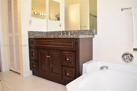 1430 SW 102nd Avenue Pembroke Pines FL 33025