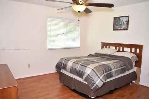 1430 SW 102nd Avenue Pembroke Pines FL 33025
