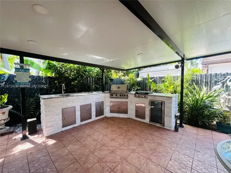 982 NW 133rd Court Miami FL 33182