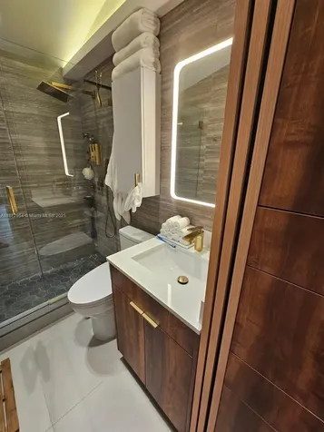 2543 Gulfstream Lane Fort Lauderdale FL 33312