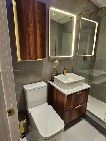 2543 Gulfstream Lane Fort Lauderdale FL 33312