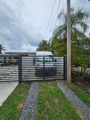 2543 Gulfstream Lane Fort Lauderdale FL 33312