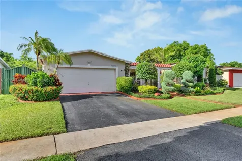 11701 NW 14th Street Pembroke Pines FL 33026