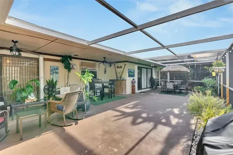 11701 NW 14th Street Pembroke Pines FL 33026