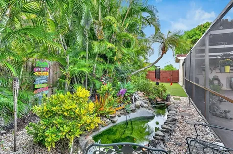 11701 NW 14th Street Pembroke Pines FL 33026