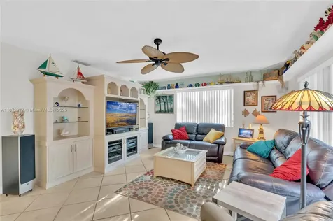11701 NW 14th Street Pembroke Pines FL 33026