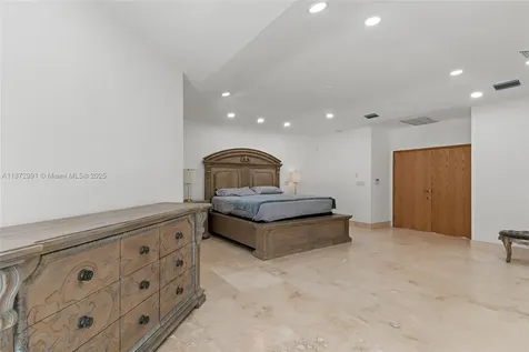 6190 SW 102nd Street Pinecrest FL 33156