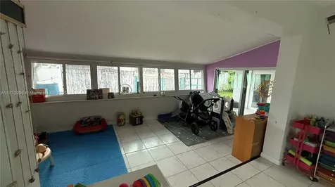 21140 NE 26th Avenue Miami FL 33180