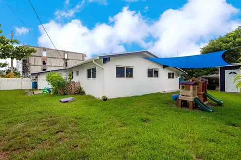 21140 NE 26th Avenue Miami FL 33180