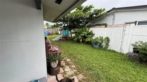 21140 NE 26th Avenue Miami FL 33180