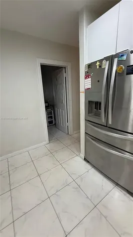 21140 NE 26th Avenue Miami FL 33180