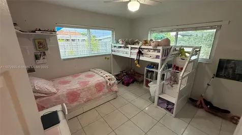 21140 NE 26th Avenue Miami FL 33180