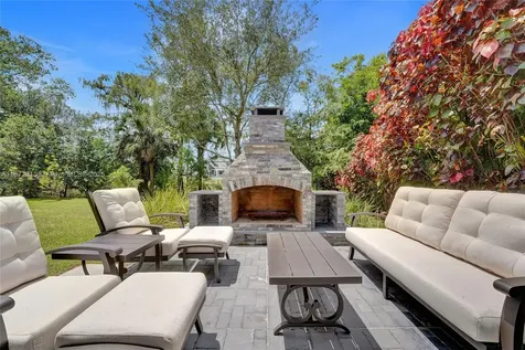 9004 NW 70th Court Parkland FL 33067