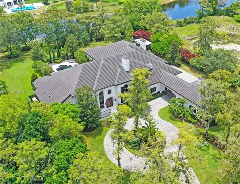 9004 NW 70th Court Parkland FL 33067