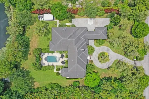 9004 NW 70th Court Parkland FL 33067